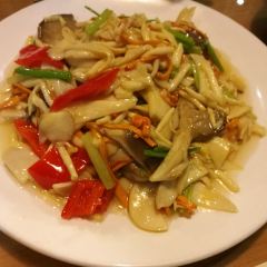 CHUI YAN RESTAURANT User Photo