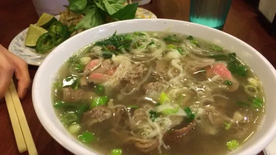 Superior Pho