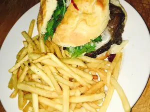 Mona Lisa Italian Restaurant