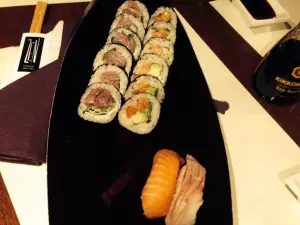 Zen Sushi Bar & Japanese Restaurant