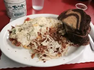 Nina's Cafe