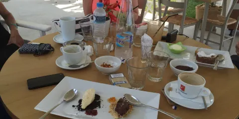 Aelia Bar Restaurant & Beach Lounge