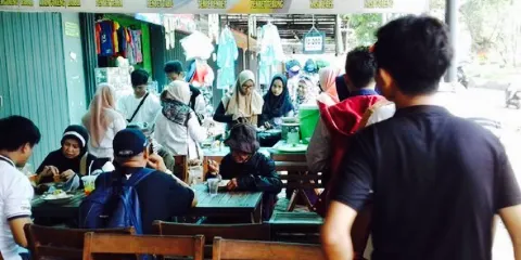 Warung Cak Tono