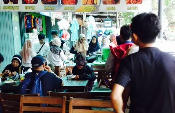 Warung Cak Tono