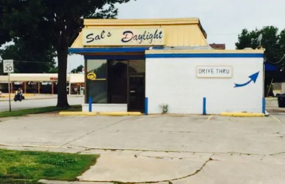 Pop's Daylight Donuts