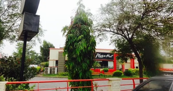 Pizza Hut