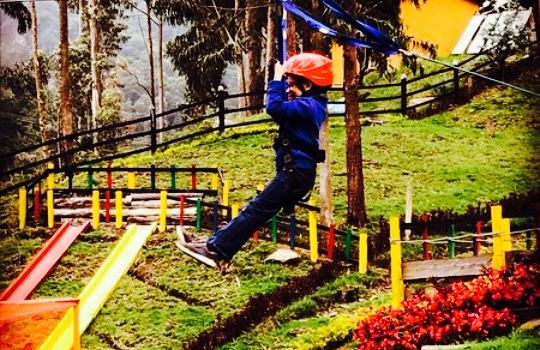 Restaurante Montearroyo: Pesca deportiva & parque de aventura
