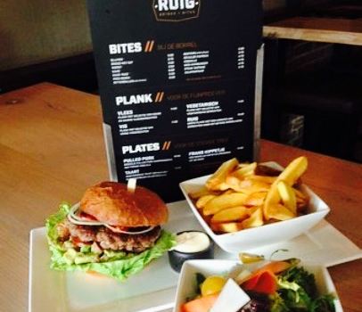 RUIG drinks & bites