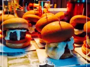 Club Burgers Gourmet