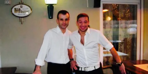 Sportgaststätte im Abseits bei Themis