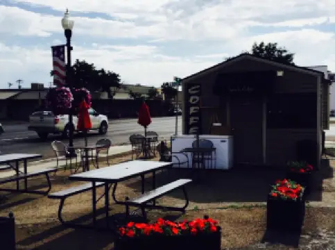 Spoofs Coffee Drive Through