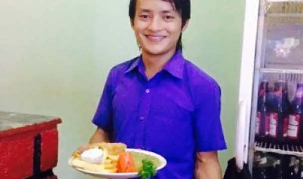 Raj's Happy Place Bar & Restaurant