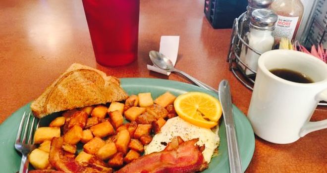 Mark's Eastern Grill