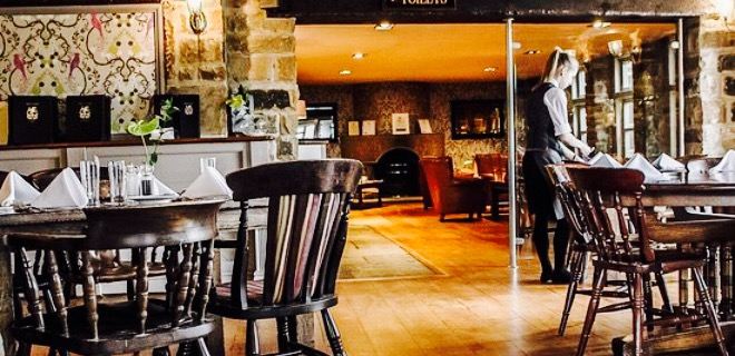 Red Lion Bar & Bistro