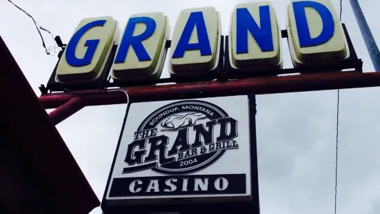 Grand Bar and Restaurant