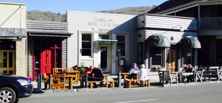 The bank Cafe