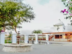 El Huarango Restaurant & Bodega