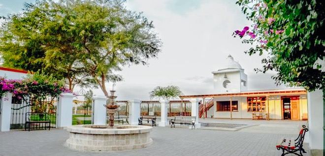 El Huarango Restaurant & Bodega