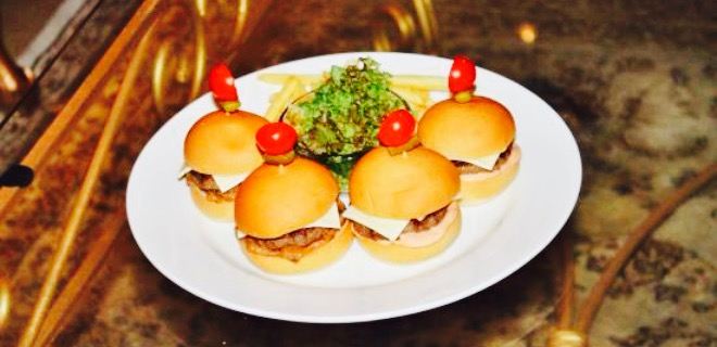 Mazaj Corner Cafe