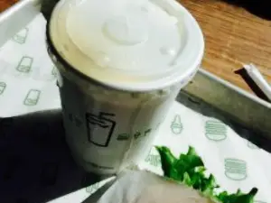 Shake Shack Dedham
