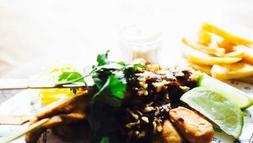 Van Puffelen Lunch & Dinercafe