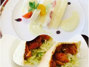 Cake House Shiroi Mori Towada