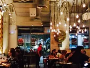 Wine Connection Bistro