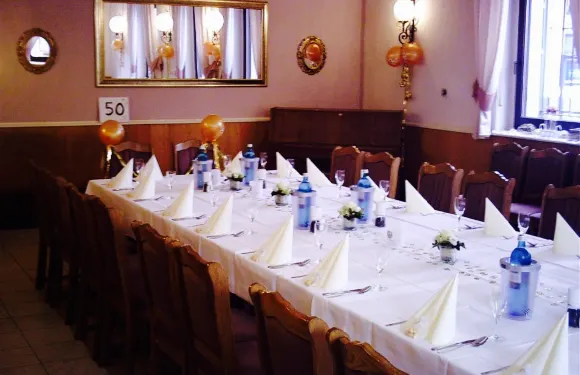 PINGSDORFER - Hof Restaurant und Biergarten