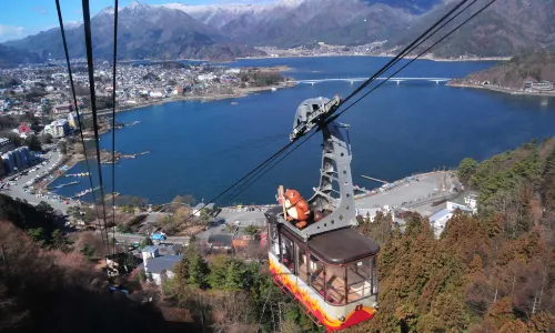 Kawaguchiko Tenjoyama Park