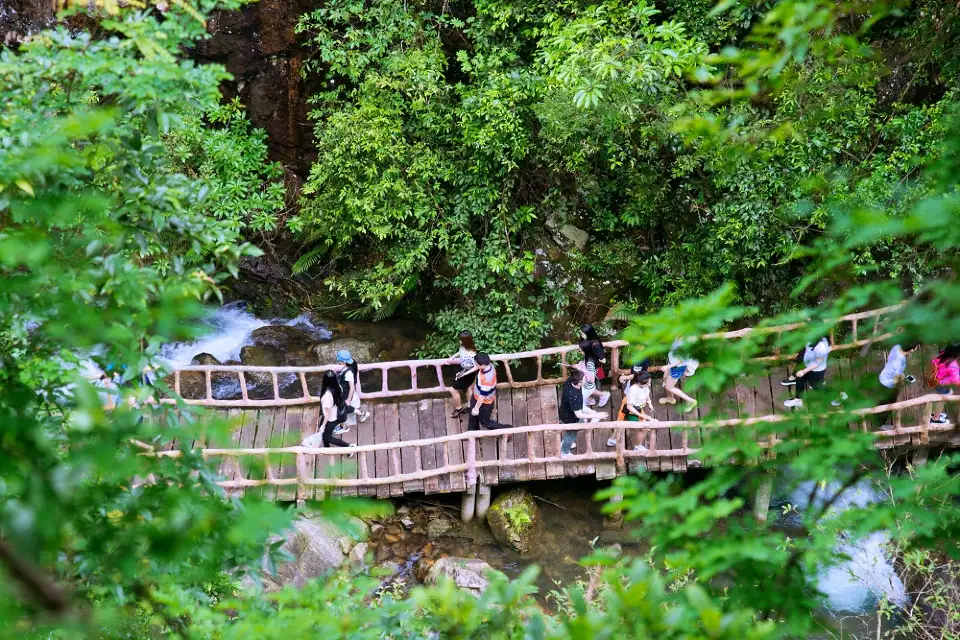 5_Baishuizhai Scenic Area