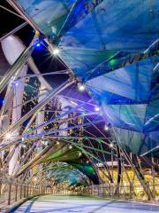 Helix Bridge