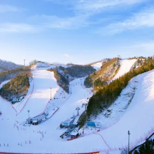 伊利希安江村度假村滑雪場