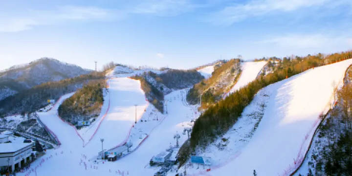 伊利希安江村度假村滑雪場