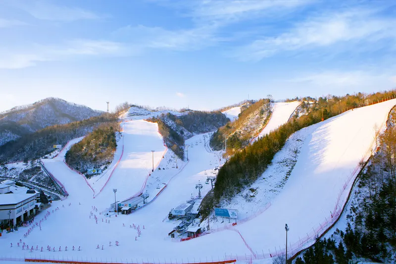 伊利希安江村度假村滑雪場