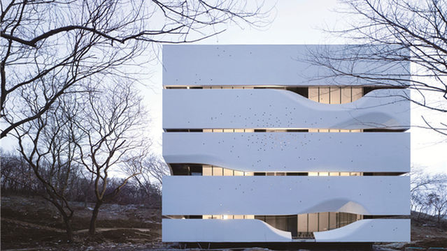 Sifang Contemporary Art Lake District