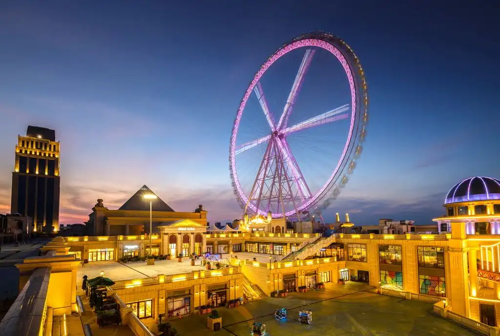 Hotels near Jiangnan Global Harbor