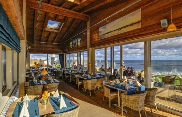 武爾芬納哈茲假日公園酒店