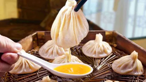 Xi an Jiasan Stuffed With Juicy Pork Baoziguan in Xi'an