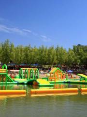 Qinglonghu Water Amusement Park