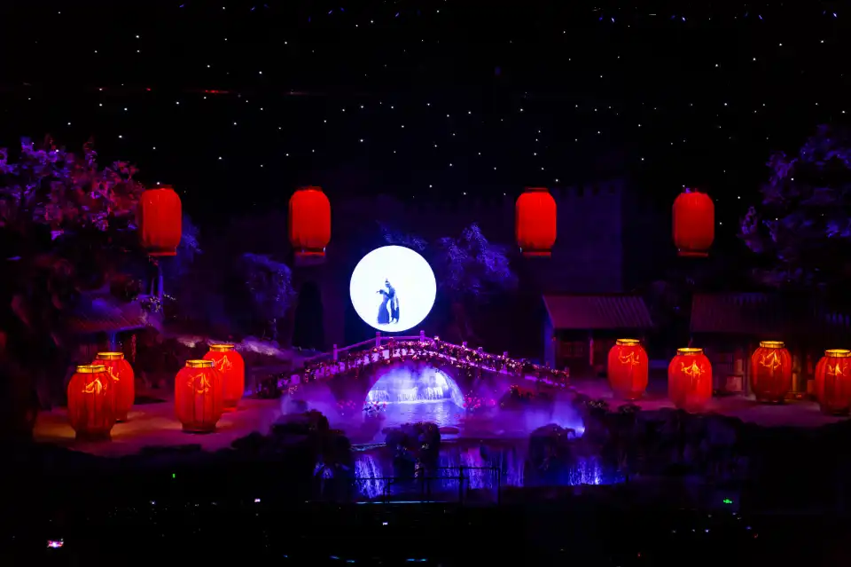 5_"Legend of the Camel Bell" show
