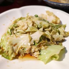 丁莲芳(衣裳街总店) User Photo