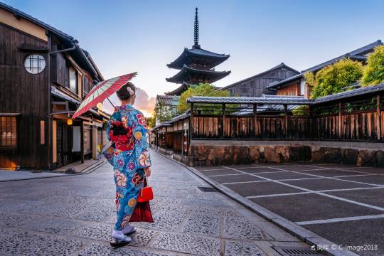 One-day trip to Kinkakuji Temple + Kiyomizu Temple + Fushimi Inari Taisha Shrine in Kyoto