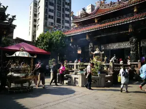 Wang’s Broth