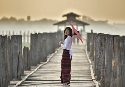 U-Bein Bridge