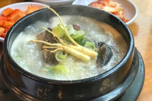 高麗蔘雞湯