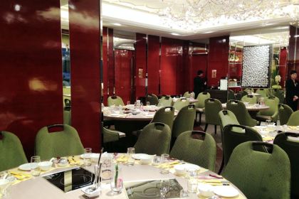 Hip Seng Seafood Hot Pot Restaurant