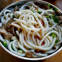 弋郎满老盐边羊肉米线(仁和店) User Photo