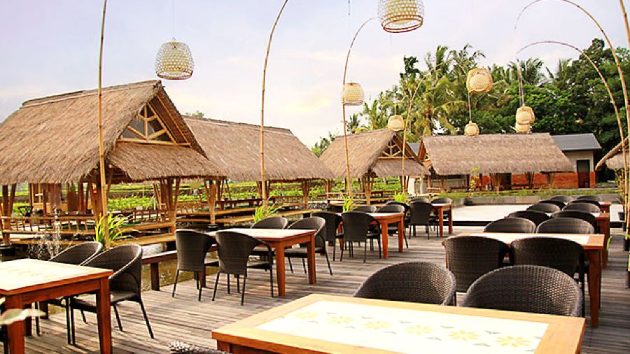 Bale Udang Mang Engking Kuta