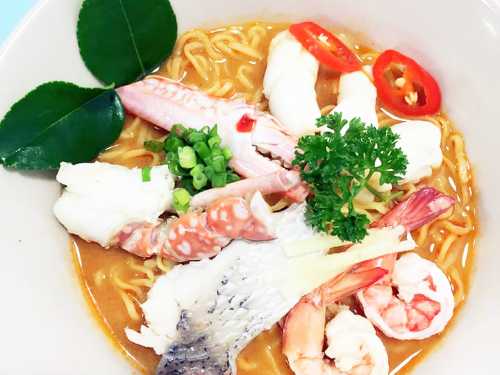 boat seafood
