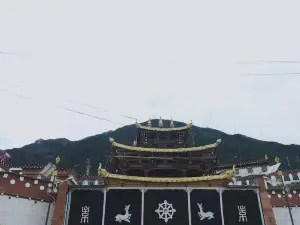 噶丹桑披羅布嶺寺